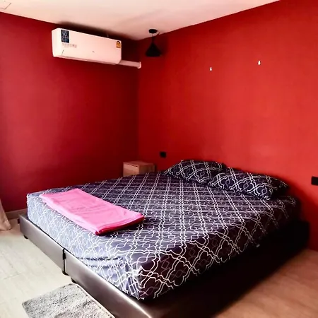 Hash Apartment Silom Soi 3 - Hip And Funky With Rooftop View Bangkok Exterior photo
