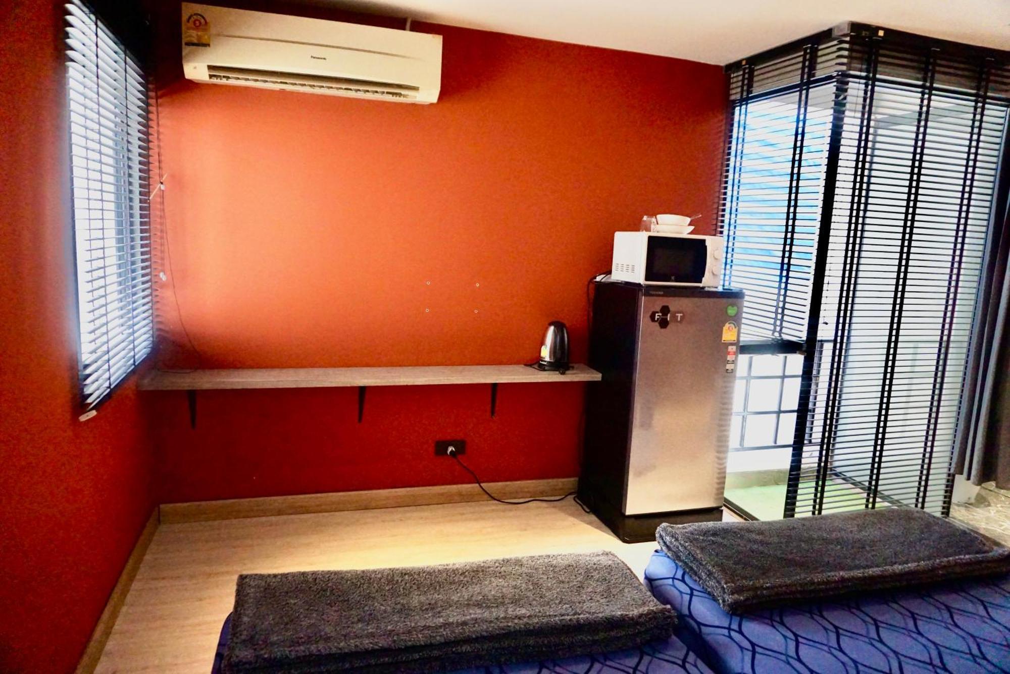 Hash Silom Soi 3 - Hip And Funky With Rooftop View Appartamento