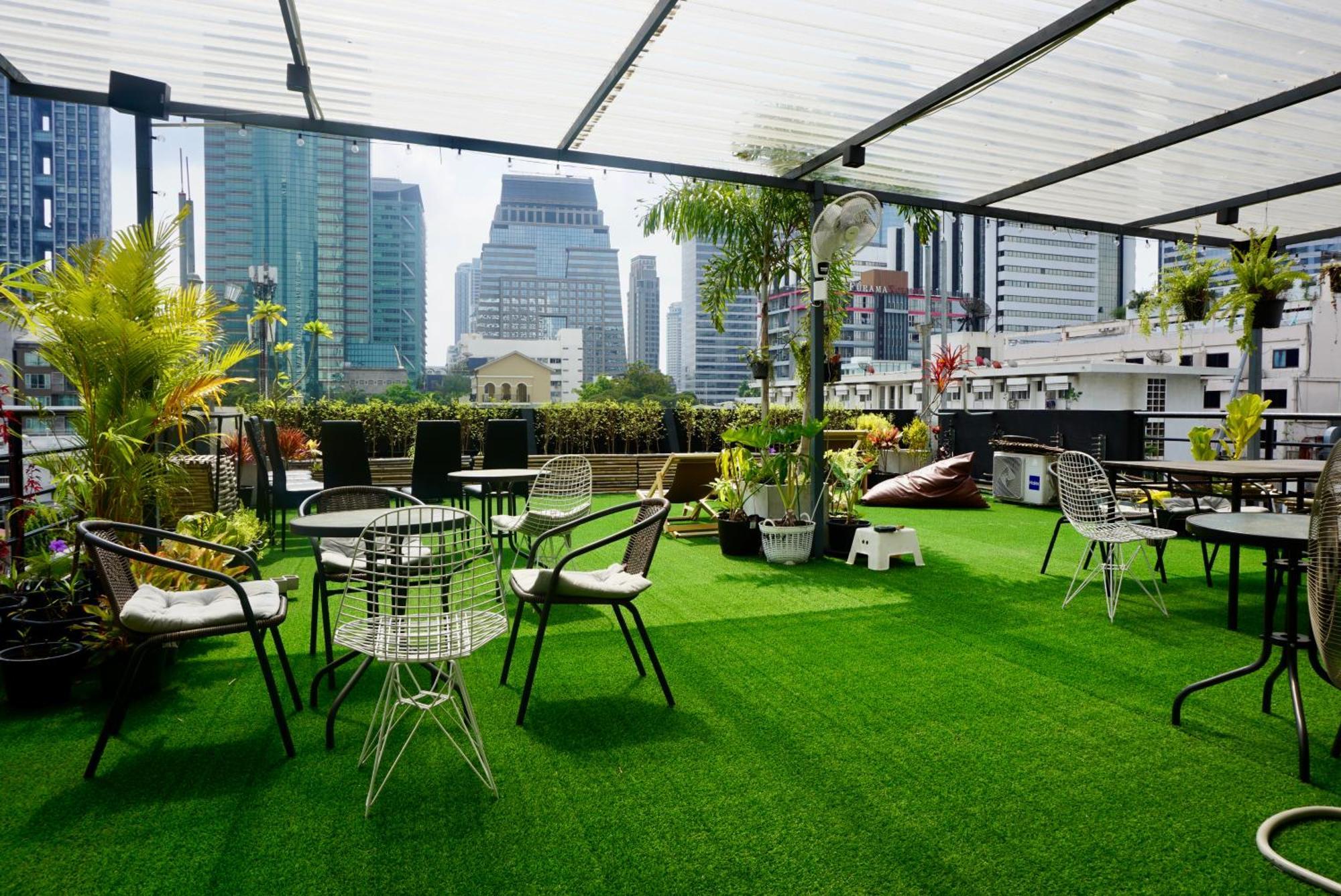 Hash Silom Soi 3 - Hip And Funky With Rooftop View อพาร์ทเม้น *