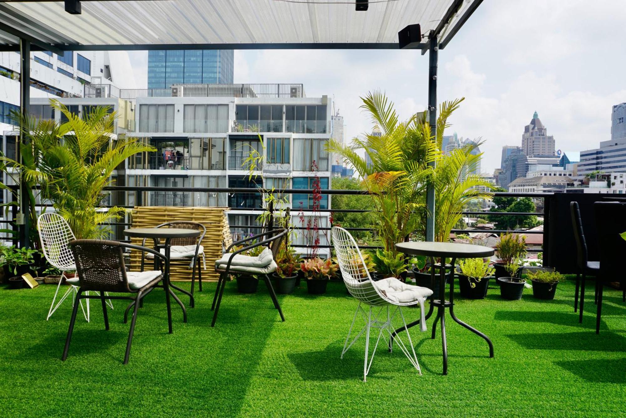Hash Silom Soi 3 - Hip And Funky With Rooftop View * กรุงเทพมหานคร